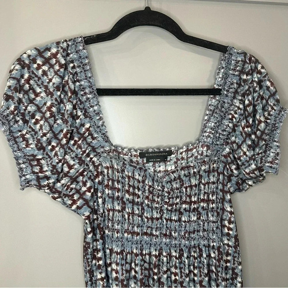BCBGMaxAzria Smocked Puffed Sleeve Dress Size Medium - Picture 7 of 7